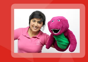 Titeres gigantes y teatrinos inflables para fiestas infantiles.